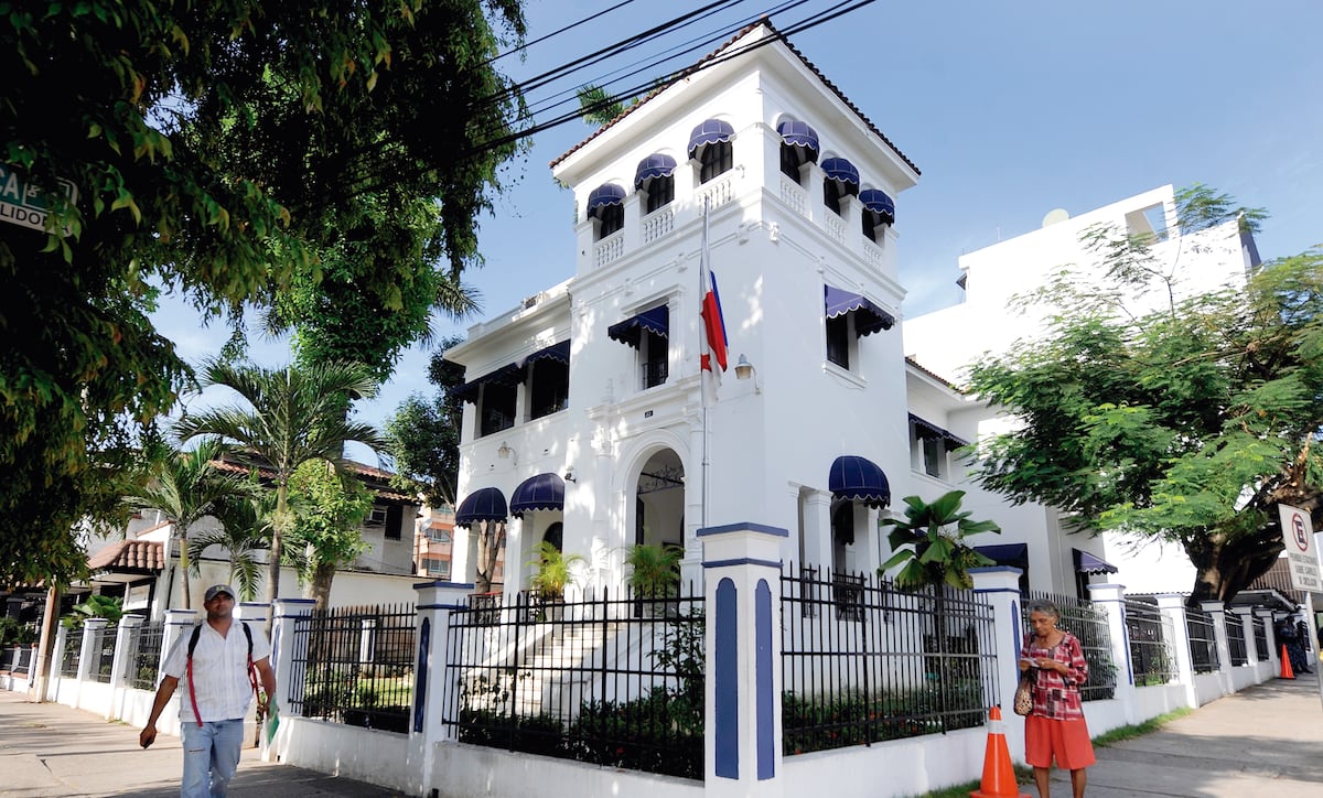 Ministerio Público también investiga millonario contrato de la CSS. Video