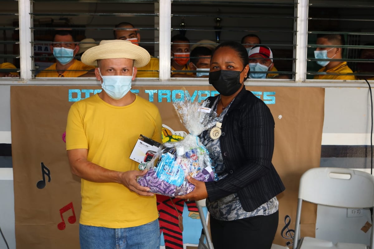 Privados de libertad conmemoran a la virgen de La Merced, patrona de los cautivos