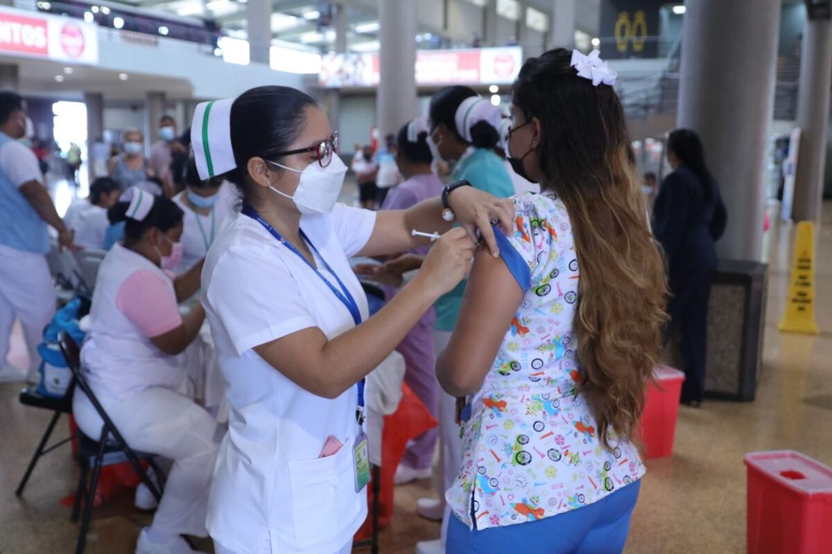 Exitosa acogida a campaña de vacunación en todo el país