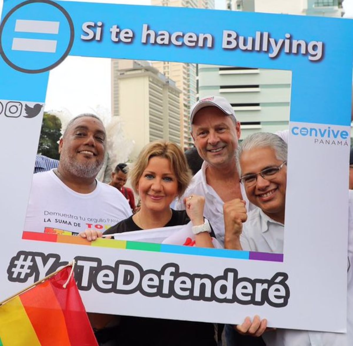 ¡AY, MADRE! 'Renuncia del embajador de EU fue por mala conducta sexual'