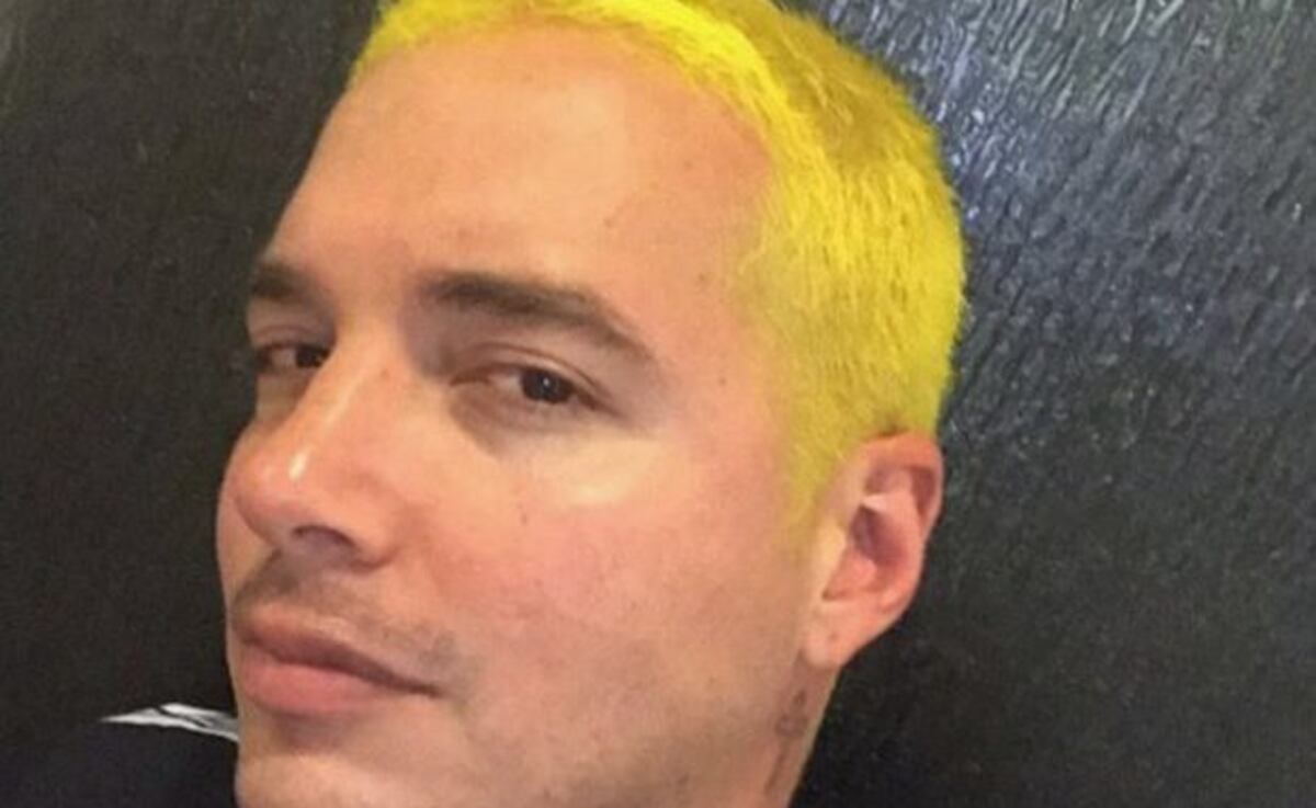 J Balvin ha mostrado su nueva apariencia a través de las redes sociales