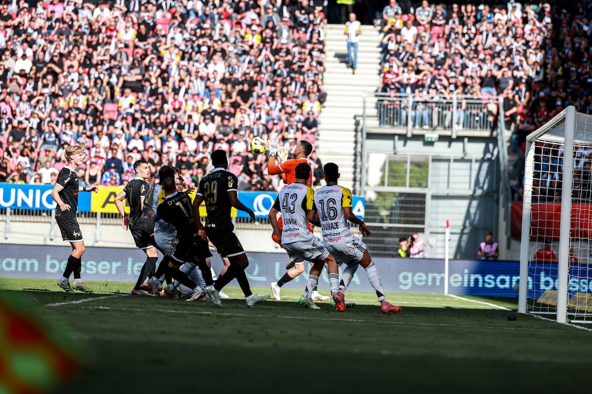 LASK campeón y Andrade levanta su primer título en Austria