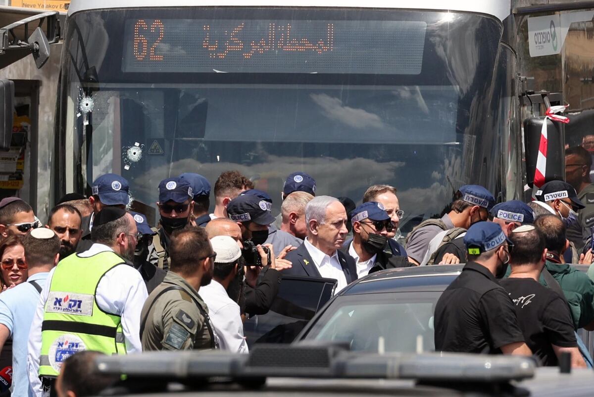 Seis muertos y 10 heridos en atentado terrorista en Jerusalén