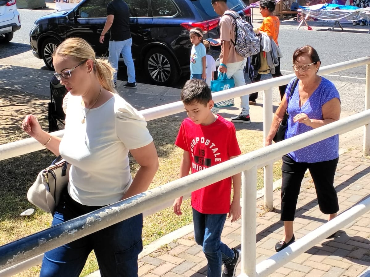 Peregrinación a Jesús Nazareno ya mueve miles en Atalaya