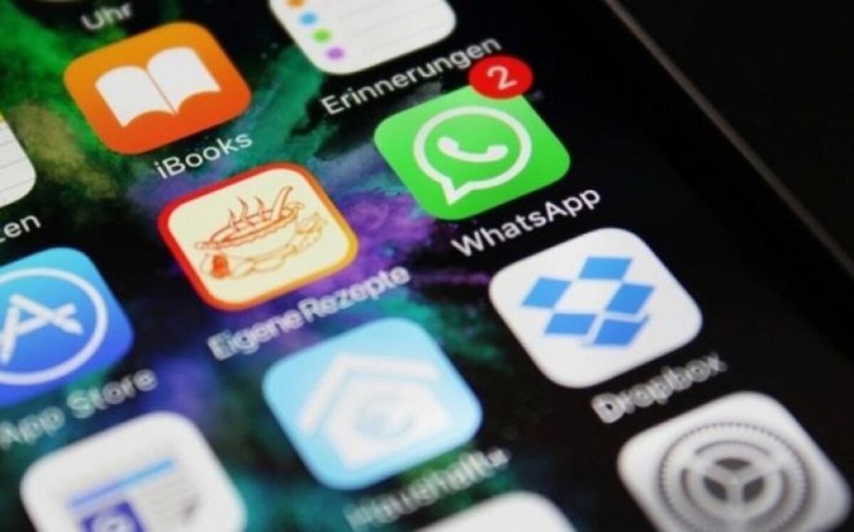 WhatsApp ahora es 'mágico' y predice qué fotografías enviarás