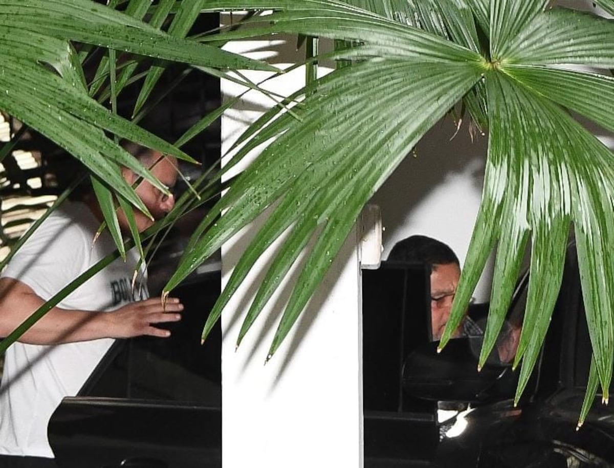 Último minuto: Saúl Méndez abandona embajada y parte rumbo a Bolivia tras dos meses de refugio diplomático