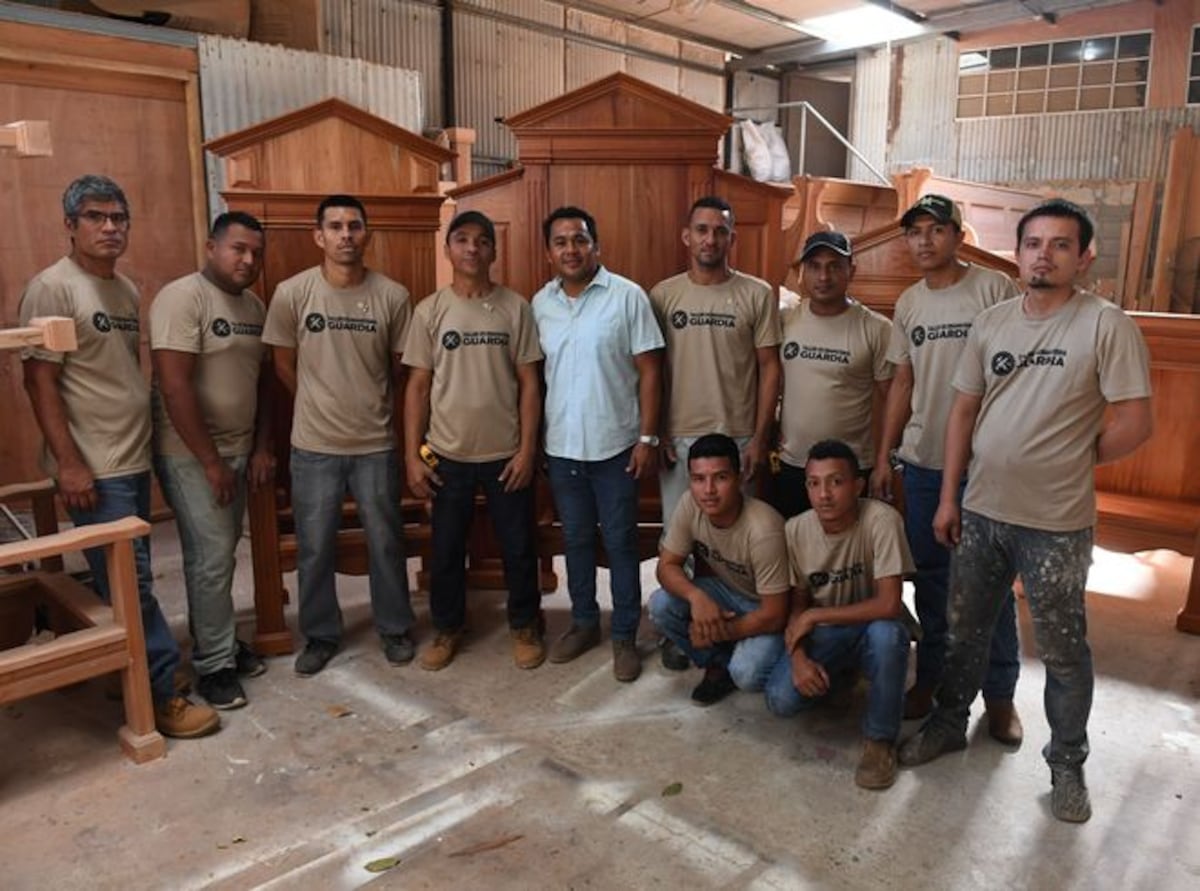 En Chame confeccionan la silla en la que el papa Francisco se sentará