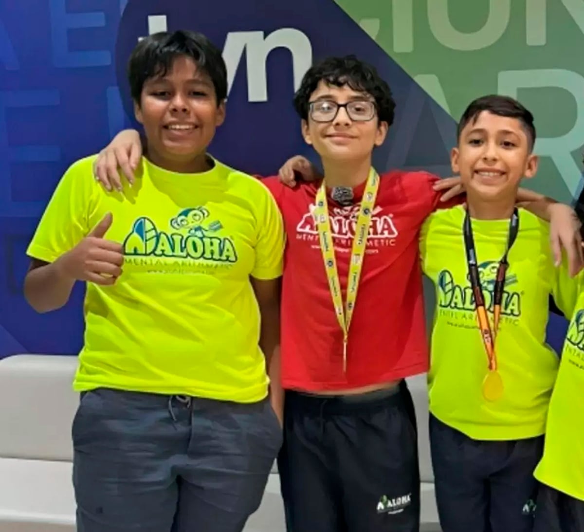 21 estudiantes panameños ganan el mundial de cálculo mental en Camboya