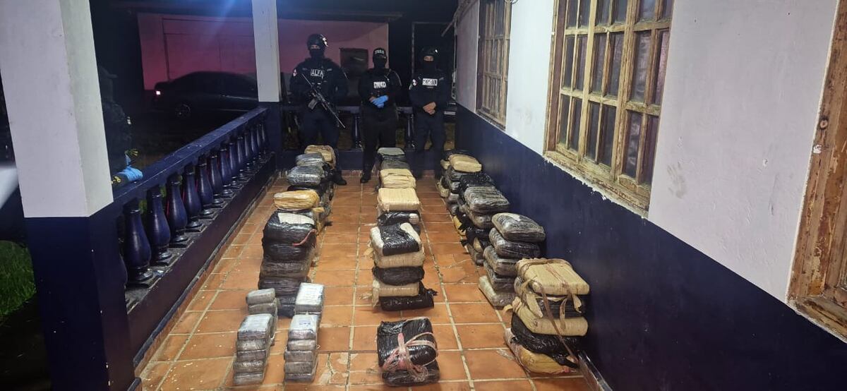 Pillan camión con droga en retén de Portobelo