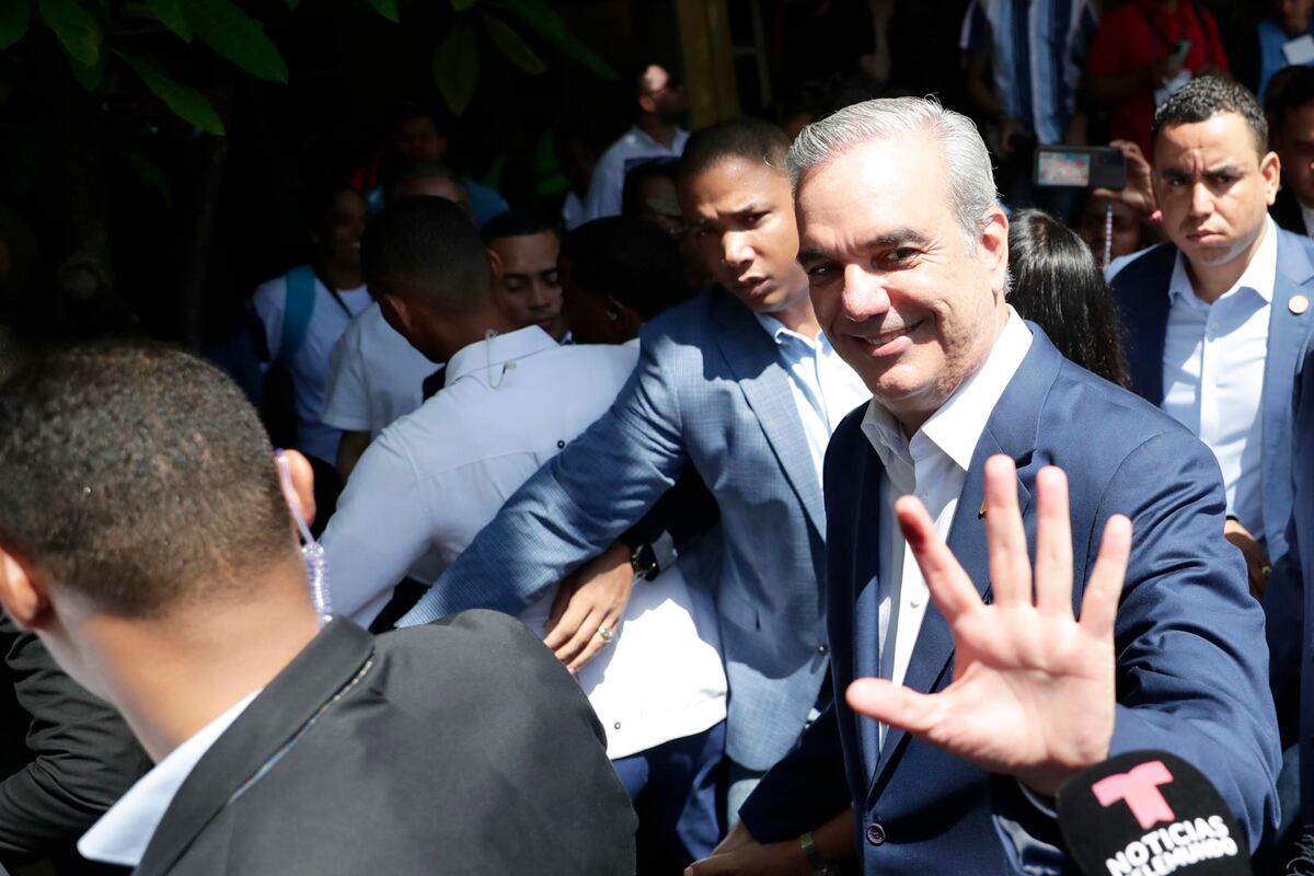 Luis Abinader es reelecto presidente de República Dominicana  