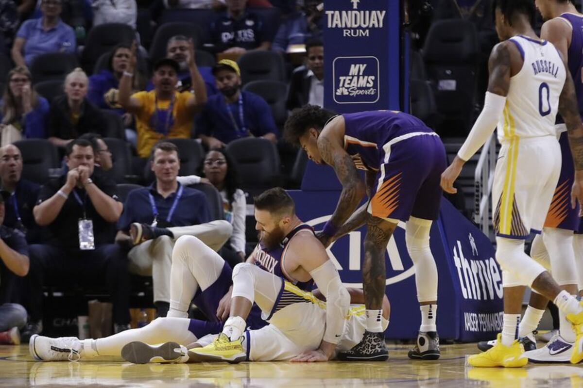 ¡Alerta! Curry podría estar fuera por un largo periodo