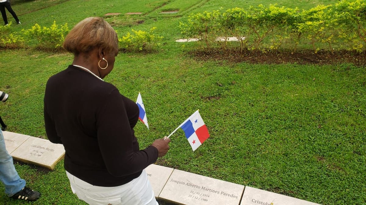 Honran a las víctimas tras 30 años de la Invasión de Estados Unidos a Panamá