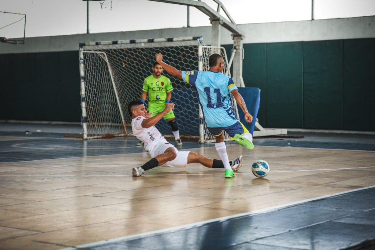 ¡Goleada y drama en Los Andes! La Jornada 7 del futsal dejó lluvia de goles y emoción