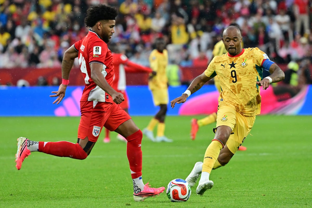 ¡Ghana gana! ¿Brujería? Fanático tira misterioso polvo blanco 