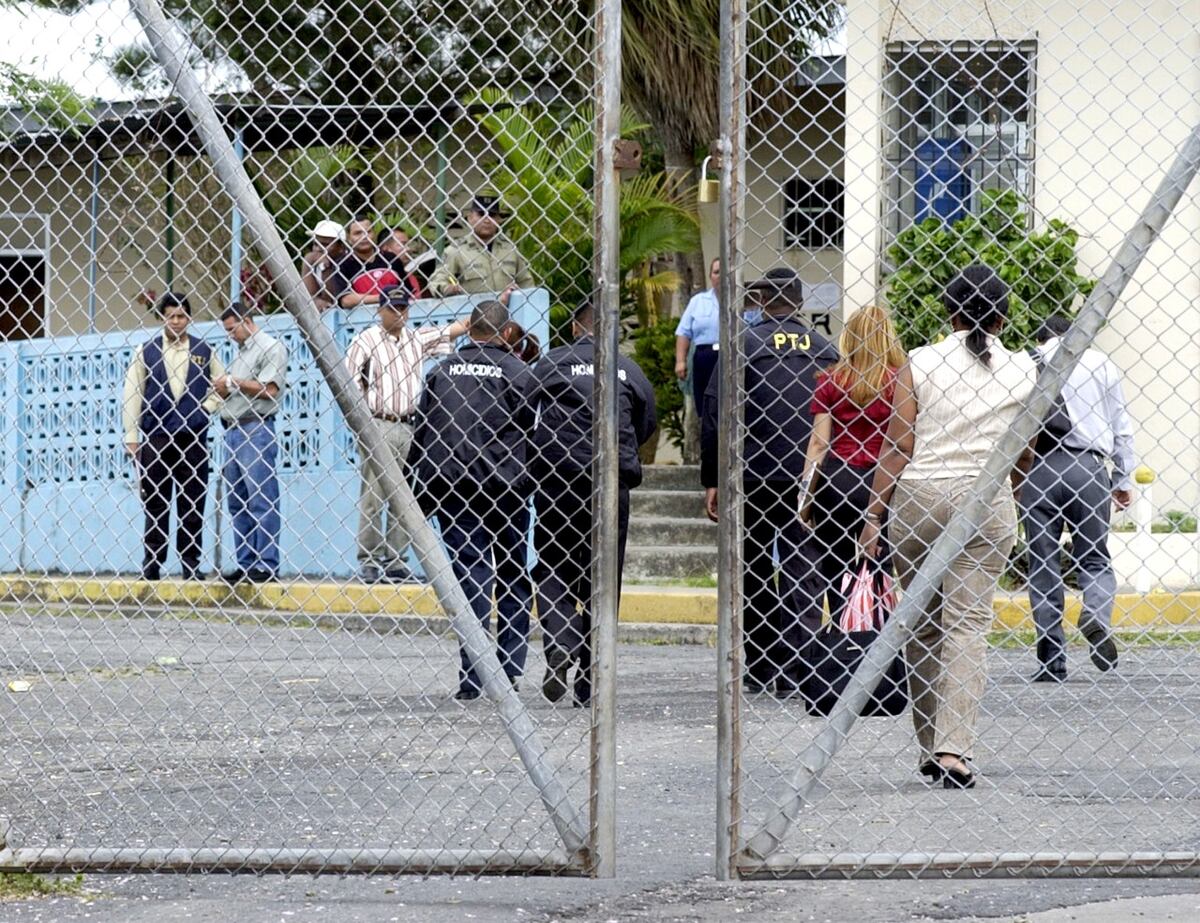 Sindicado por homicidio se evade del área de aislamiento en la cárcel de Tinajitas