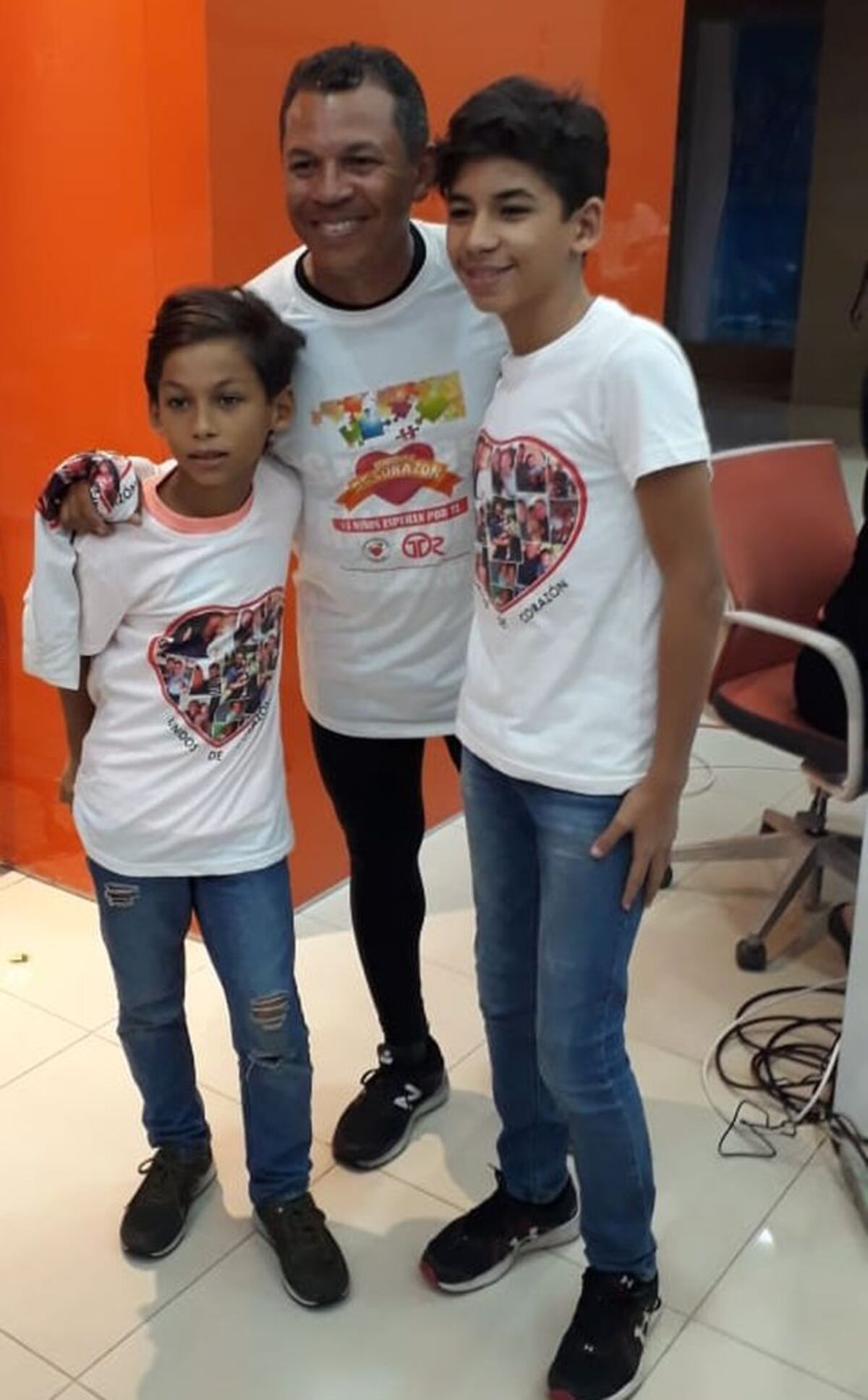 Casís y su alcancía terminan recolecta para operar a niños.Este fue el resultado