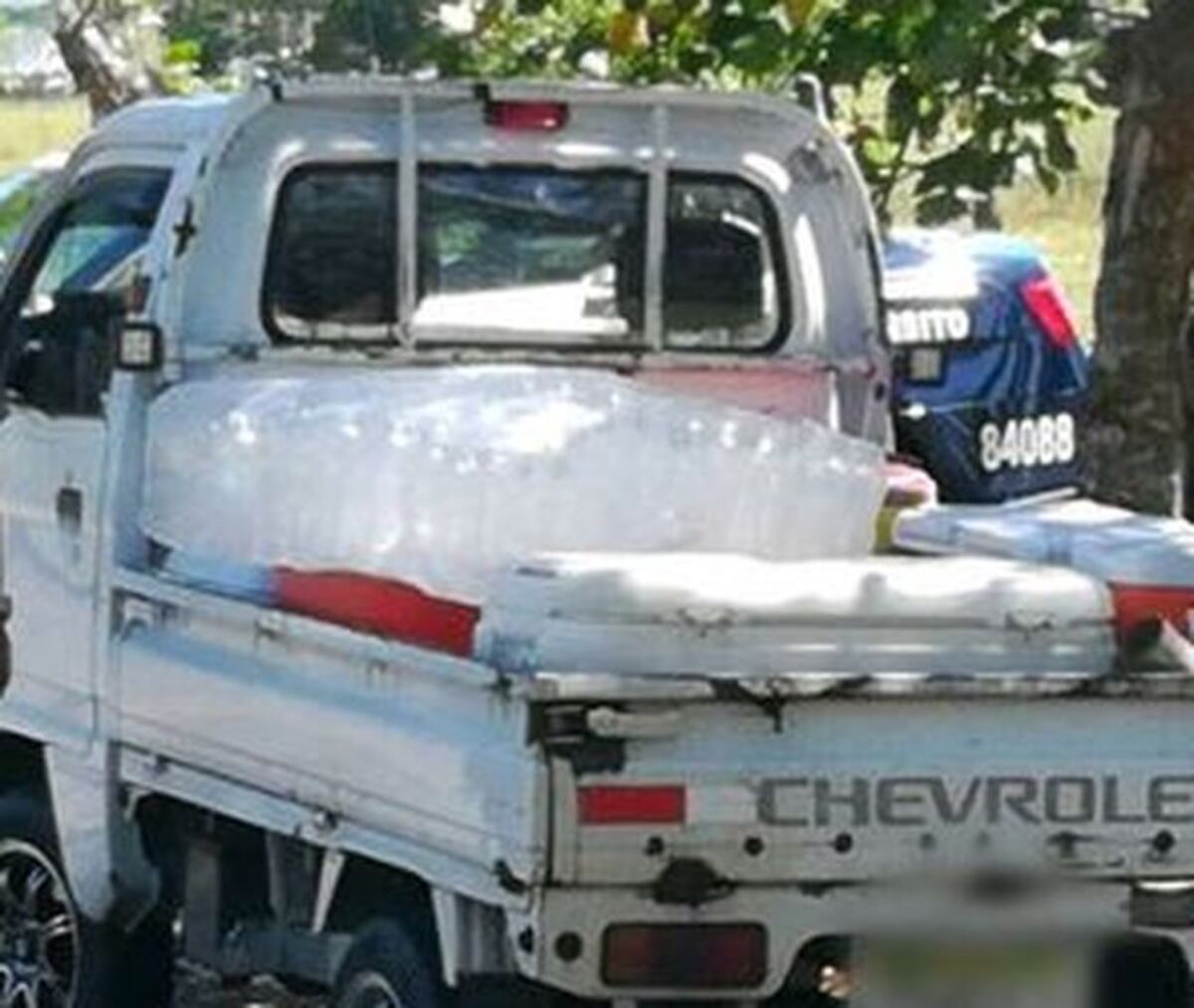¡jHORROR! Envasaban agua en botellas  en plena calle para venderlas