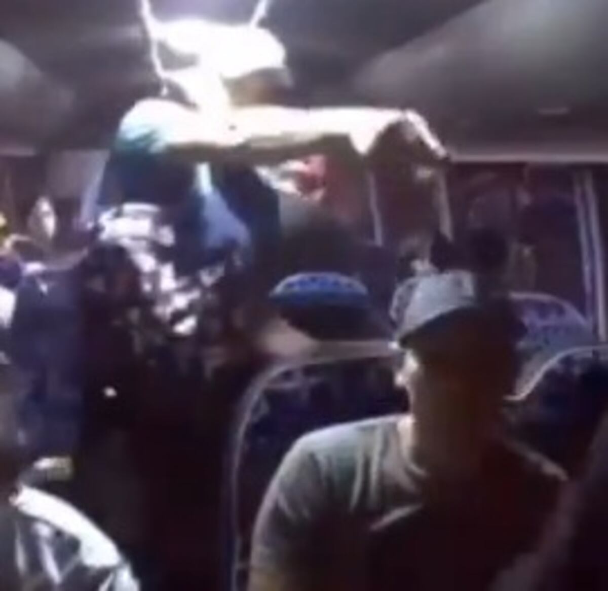 ‘Desplome de seguridad’: Autobús, Pizzería y una Joyería se convierten en blanco de asaltantes armados