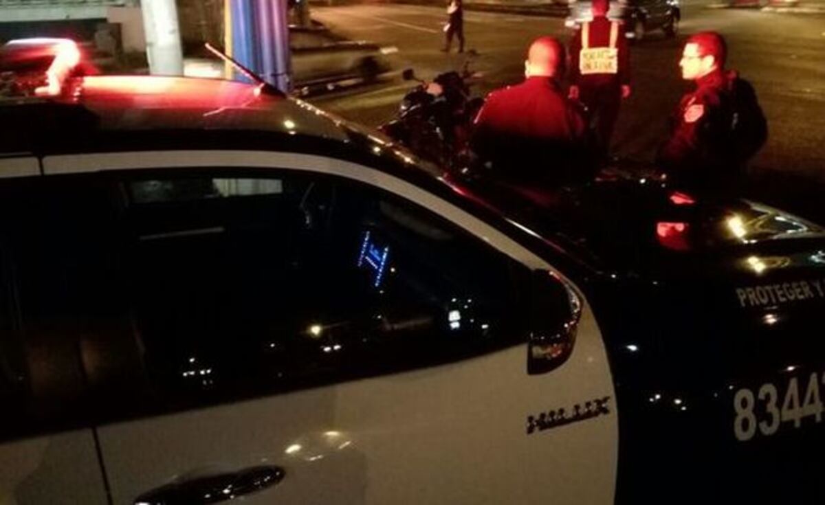 Intenta robarle celular a mujer y ella le entra a karatazos y lo captura