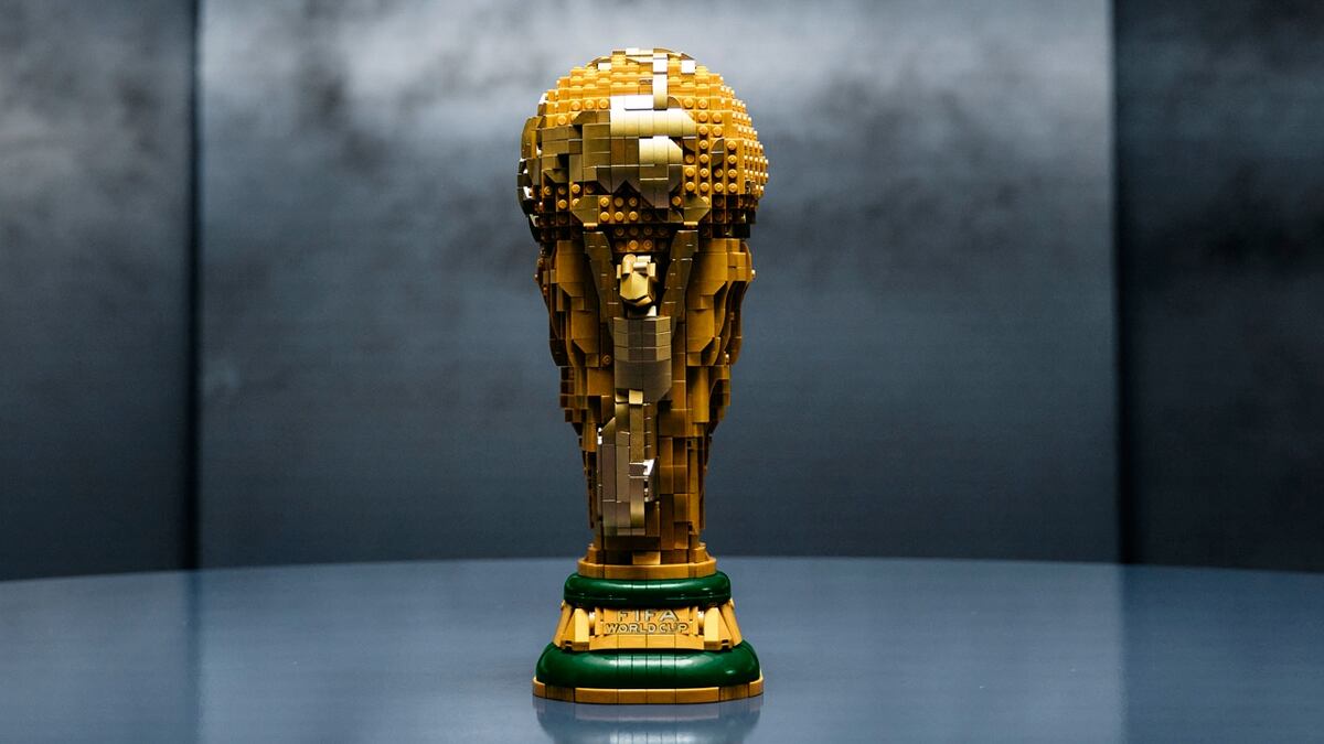 Trofeo LEGO Mundial 2026 deslumbra con sus piezas doradas únicas