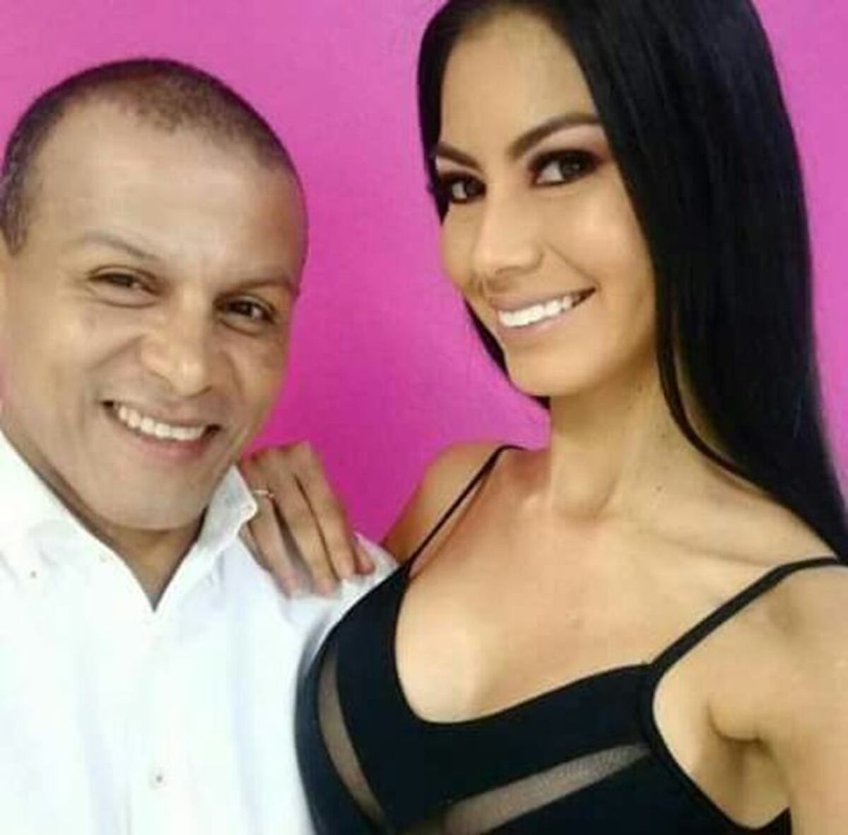 Aseguran que Rosa Montezuma se operó las bubis y se quitó el lunar. Ella aclara