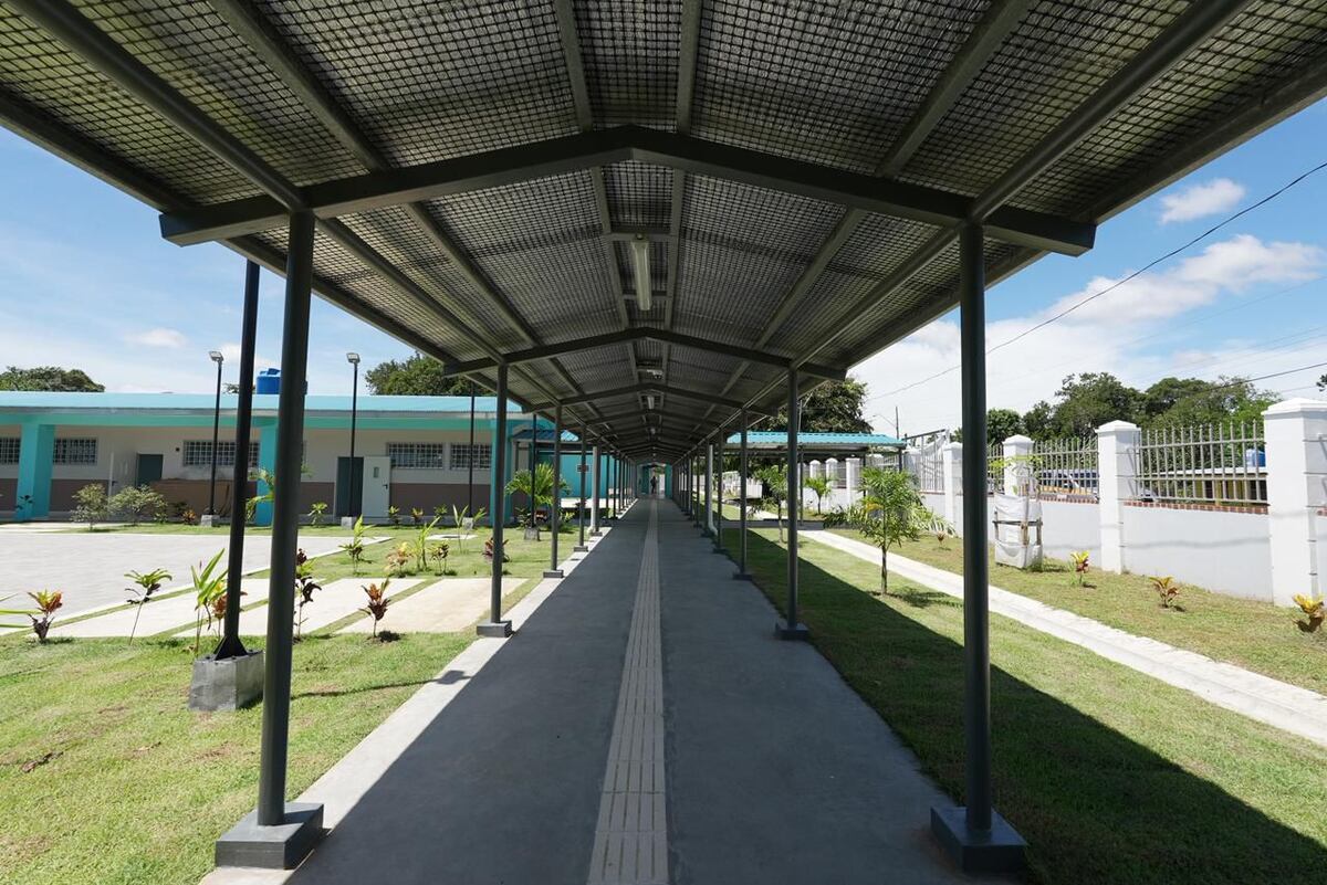 Después de una década, los niños de El Barrero ya no estudian bajo el sol