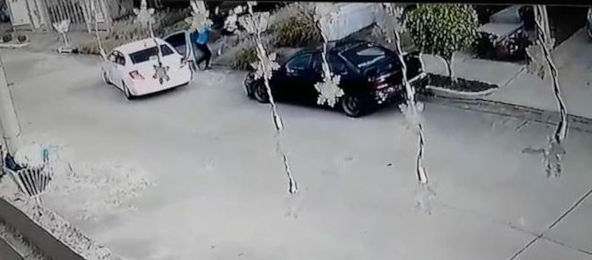 ¡VÁLGAME DIOS! Atacan a chica de 16 años en Brisas del Golf | VIDEO