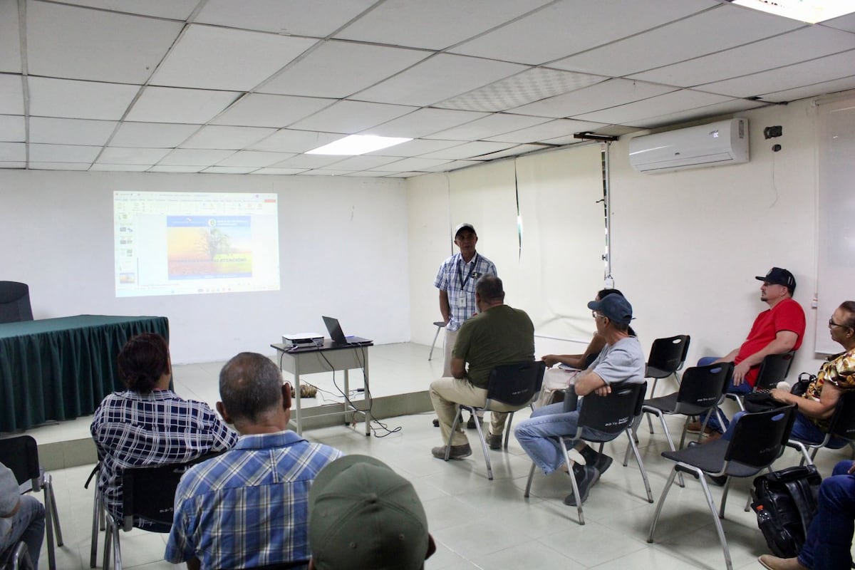 Molinos de viento ayudarán a productores de Coclé a enfrentar la escasez de agua