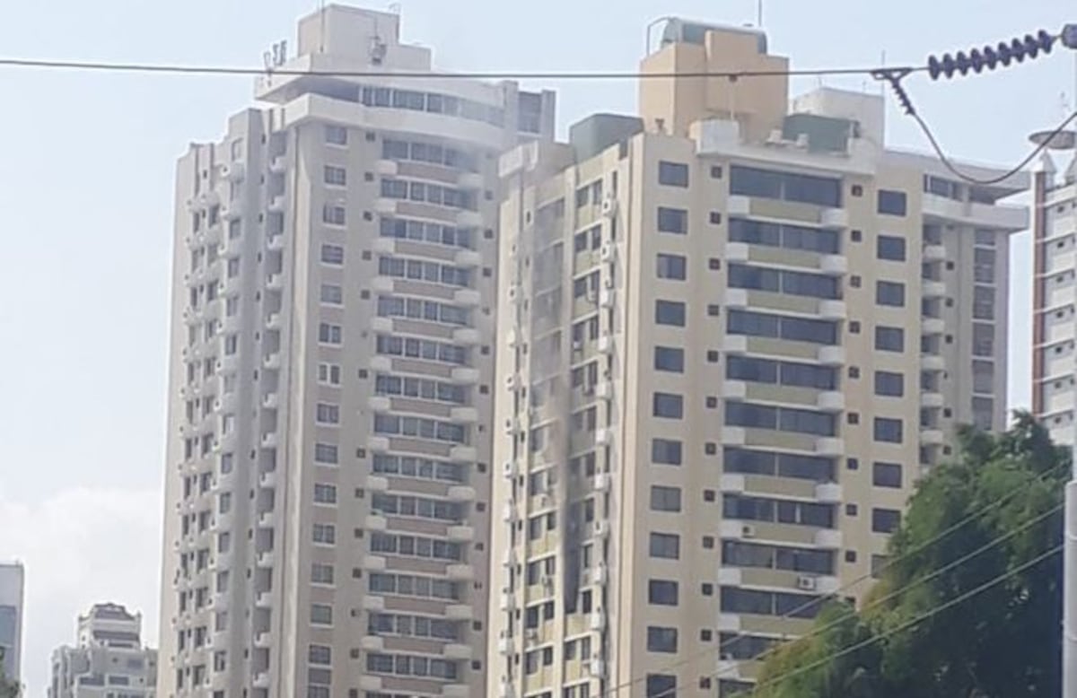 Video | Se incendia apartamento en el edificio Mirador en San Francisco