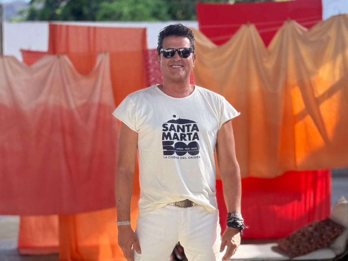 Carlos Vives celebra 30 años de ‘La tierra del olvido’ en gala histórica en Panamá