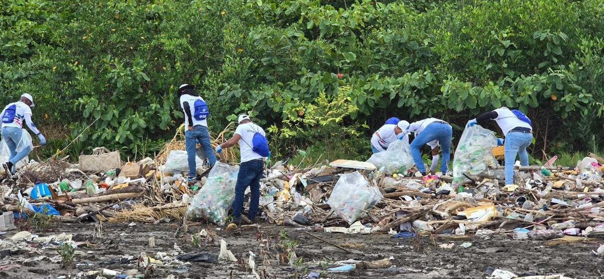 Alcaldía de Panamá pone manos a la obra para rescatar ríos y bahía