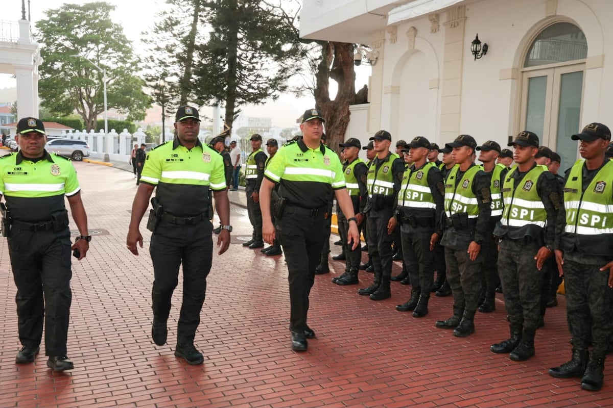 Ante denuncias de robos, despliegan 500 unidades en Casco Antiguo, Cinta Costera y Parque Omar
