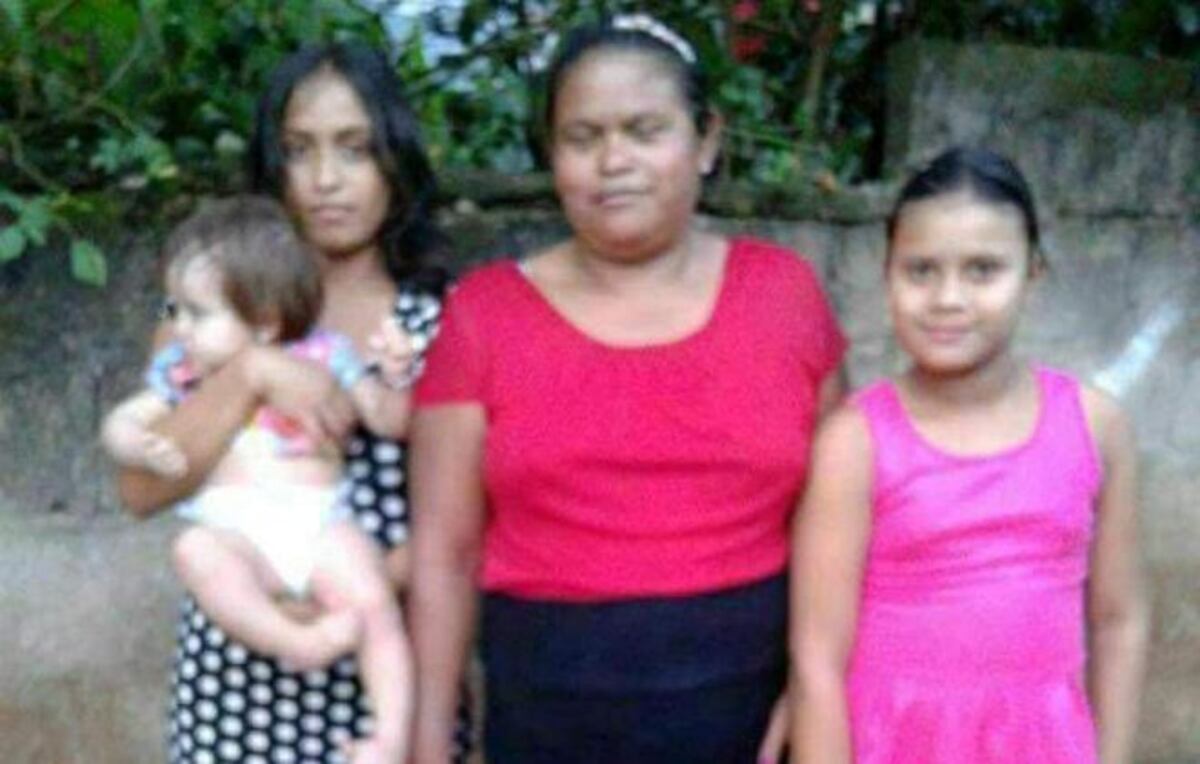 MIENTRAS DORMÍAN. Matan a madre y a sus dos hijas en humilde casa 