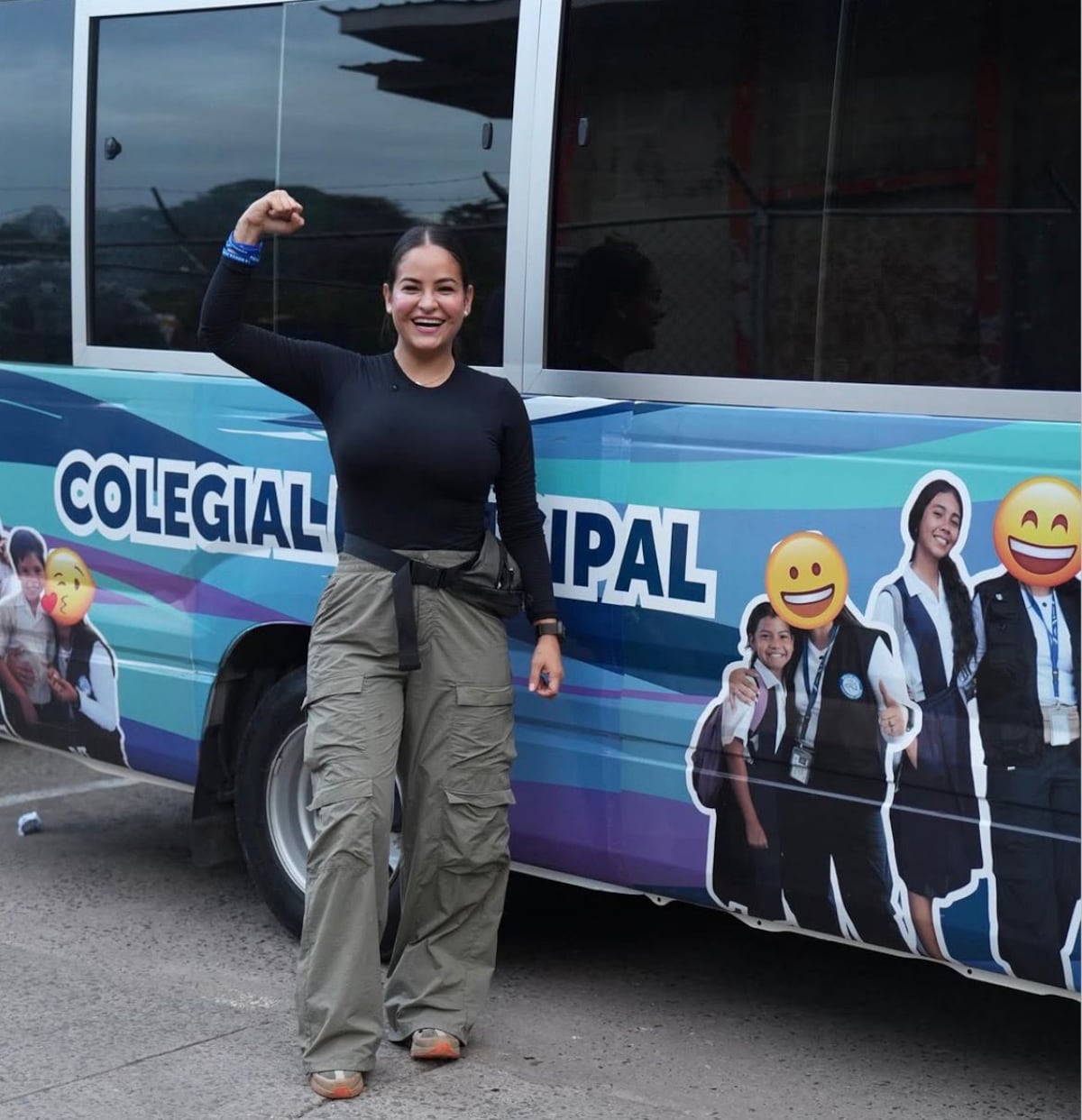 Denuncian a alcaldesa de Arraiján por buses rotulados con su imagen