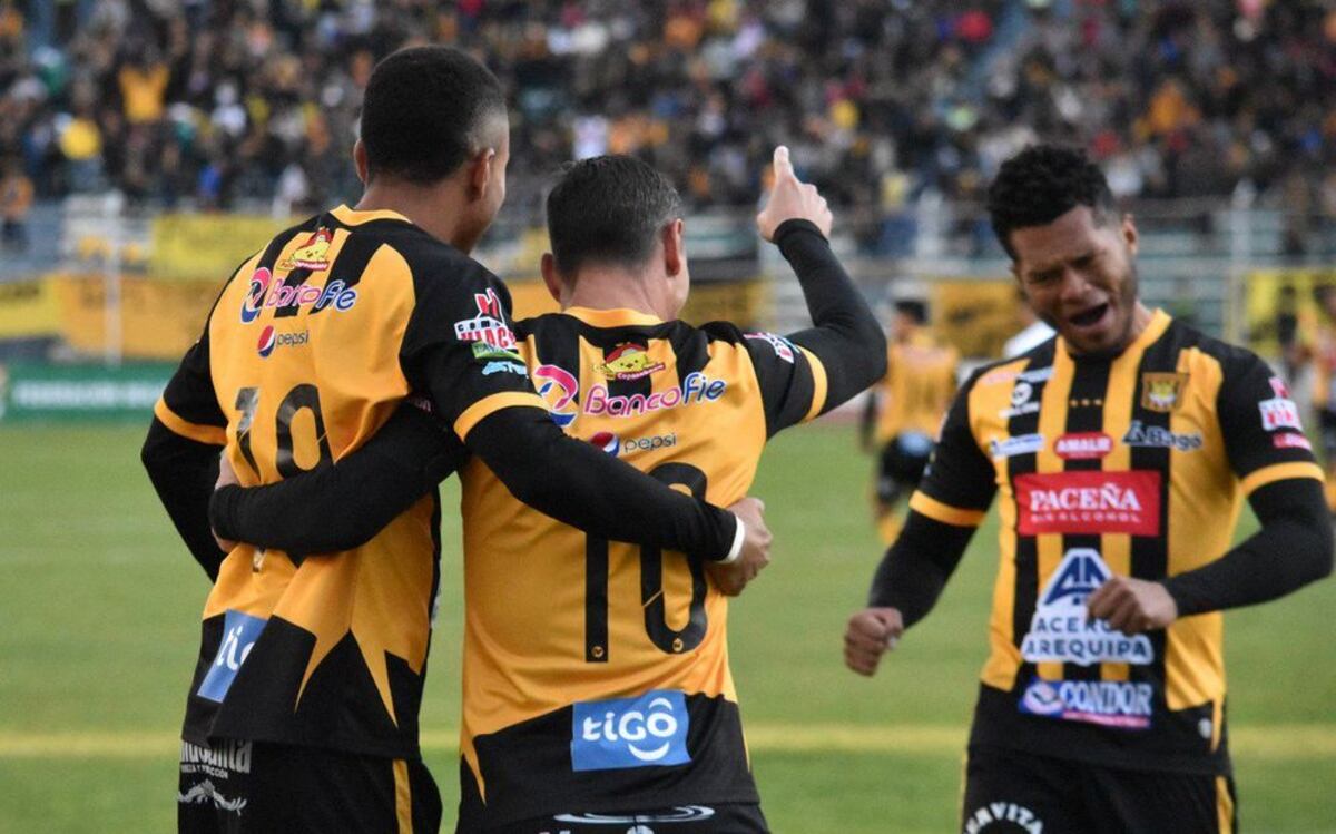 Pablo Escobar anuncia su retiro