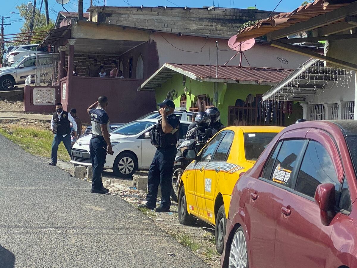 Asesinan a tiros a hombre en Puerto Escondido de Colón