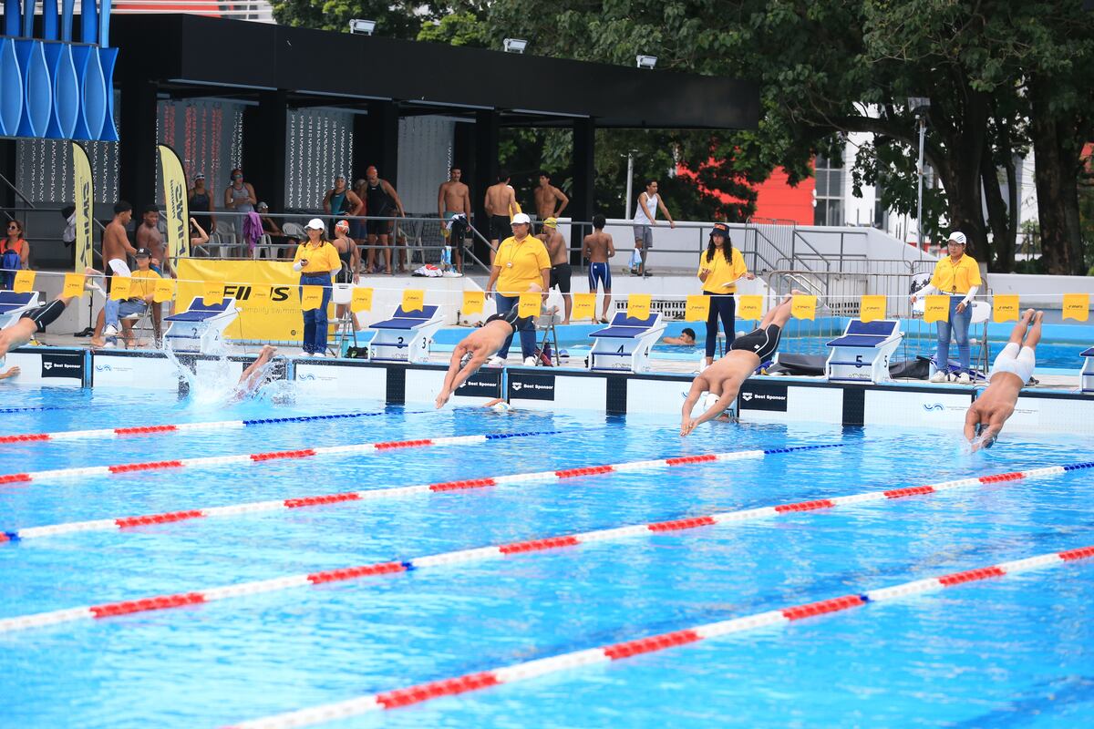 ¡Qué nivel! La Salle 2000 aplasta a la competencia y se lleva el oro en natación