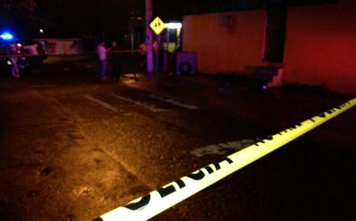 Discutieron en un quinceaños y cuando se fue lo persiguieron para matarlo