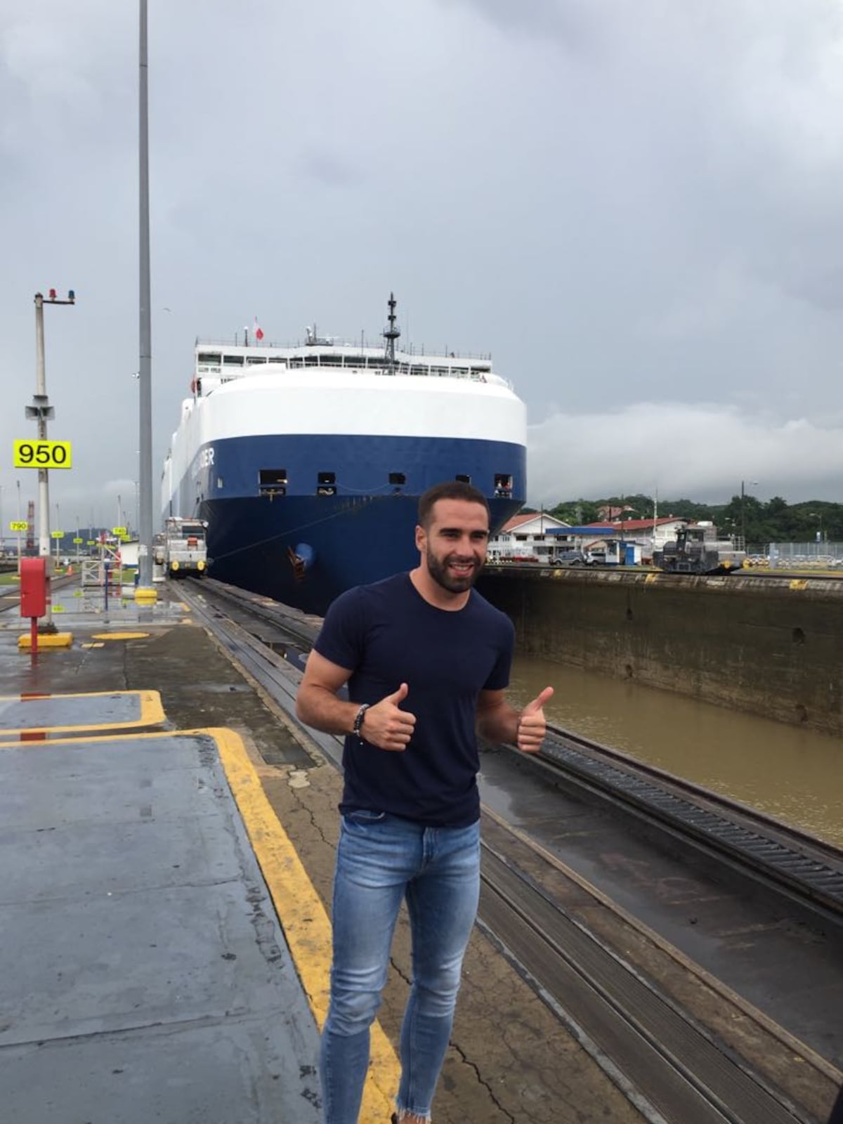 Jugador del Real Madrid ya está en Panamá y admira el Canal