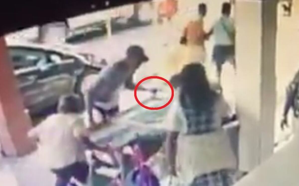 VIDEO | Roban a billetera a plena luz del día en Colón