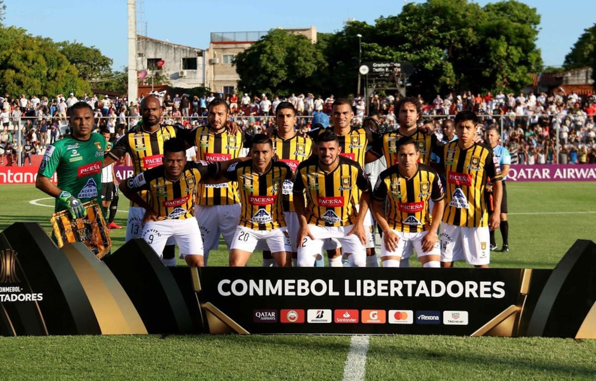 Adolfo Machado anota en escandalosa goleada