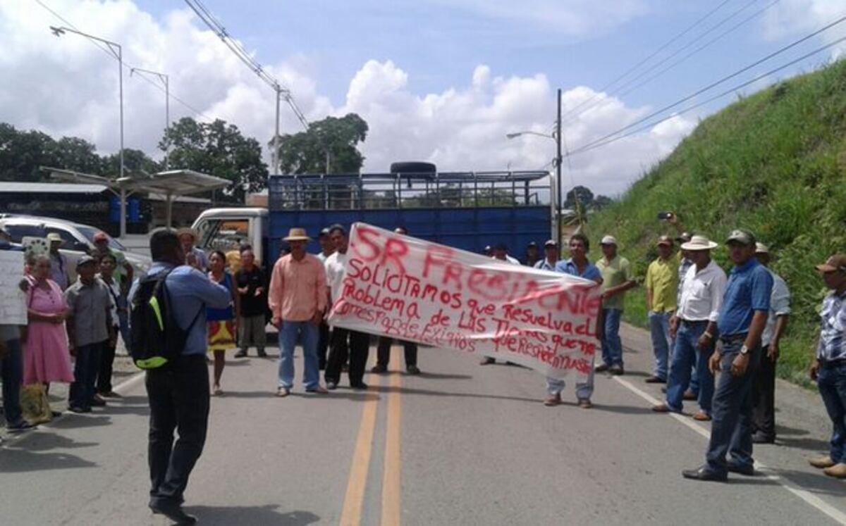 Cierran paso en Tortí de Chepo