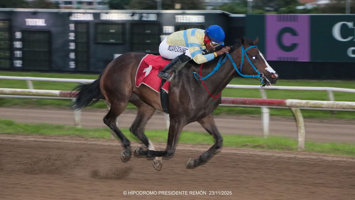 Doña Perfecta arrasó en la segunda gema de la Triple Corona Juvenil