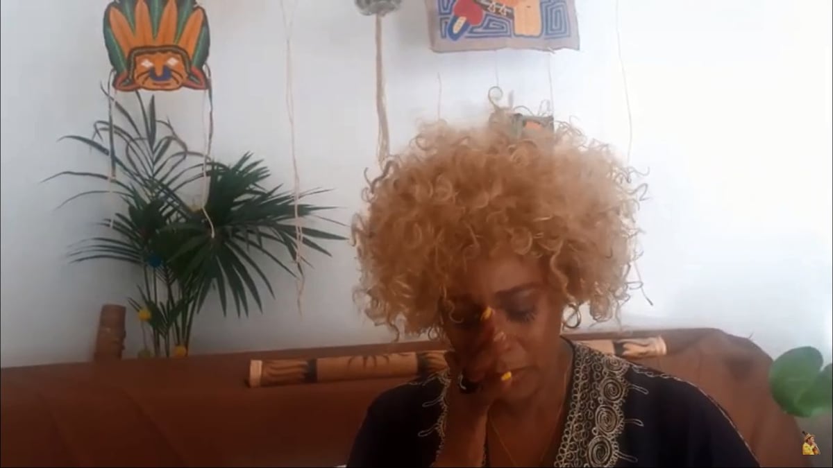 VIDEO | Sentimiento. Yomira John llora durante homenaje a su amigo Marden Paniza