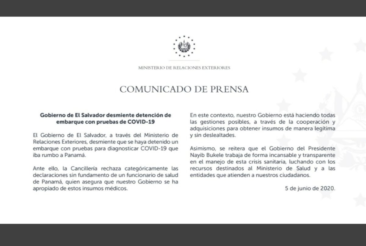 Bukele responde a señalamientos de haberse quedado con pruebas covid-19 de Panamá e inaugura hospital más grande de Latinoamérica