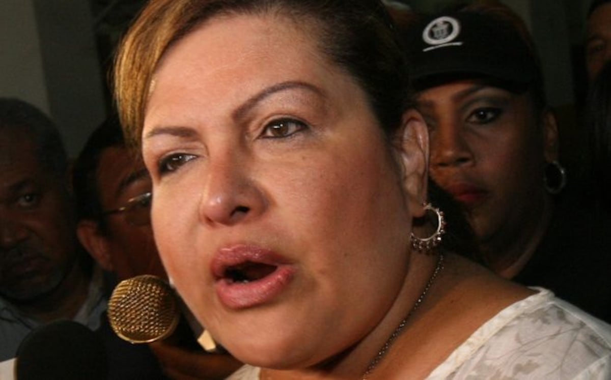 ¡PLEQUE PLEQUE! Alma Cortés: '¿Ahora quiénes son los chupasangre?