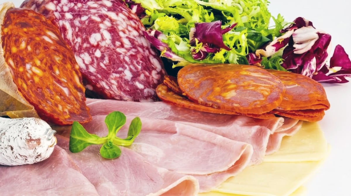 ¿Qué tan peligrosa es la carne procesada?