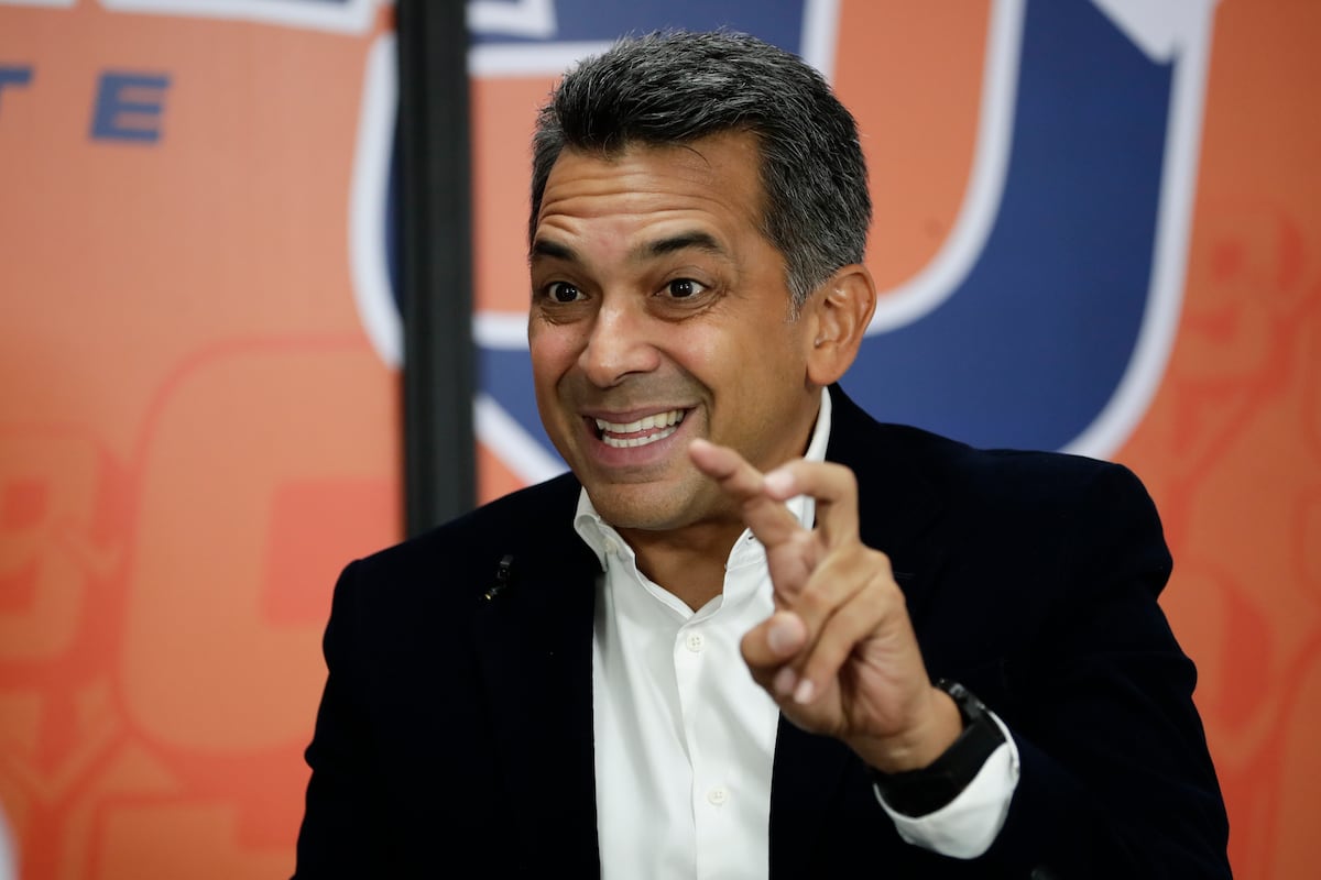 Ricardo Lombana, el antisistema que busca presidir Panamá con su lucha contra la corrupción