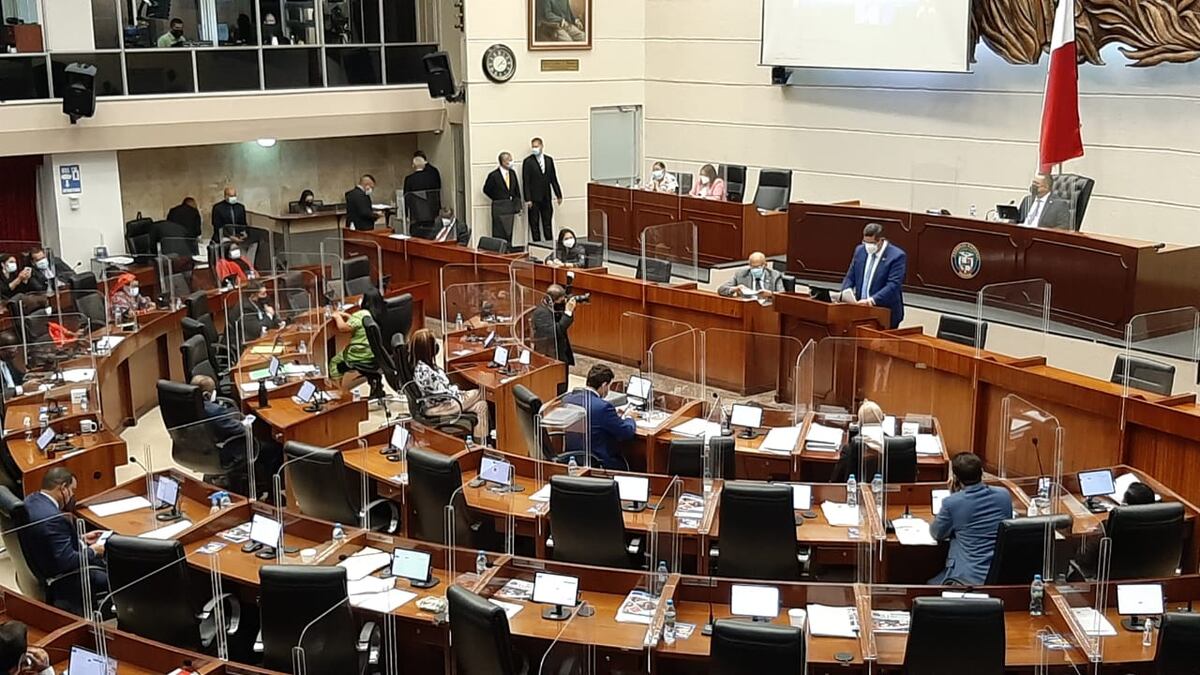 Ministro de Seguridad presenta proyecto de Extensión de Dominio ante la Asamblea