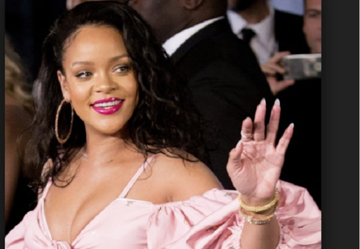 Rihanna sigue de frente como empresaria y lanza su línea de lencería